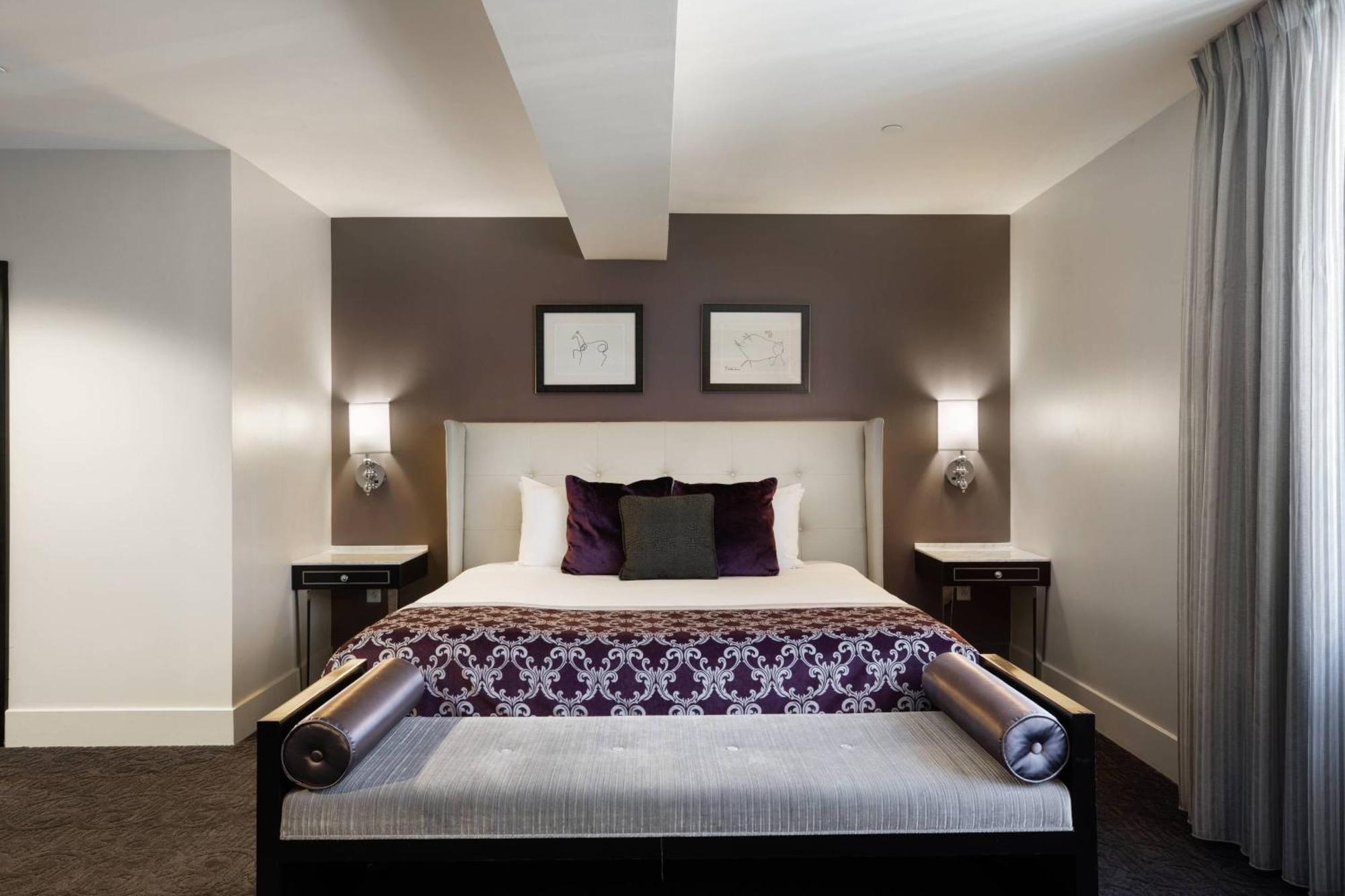 Hotel Ambassador Kansas City, Autograph Collection